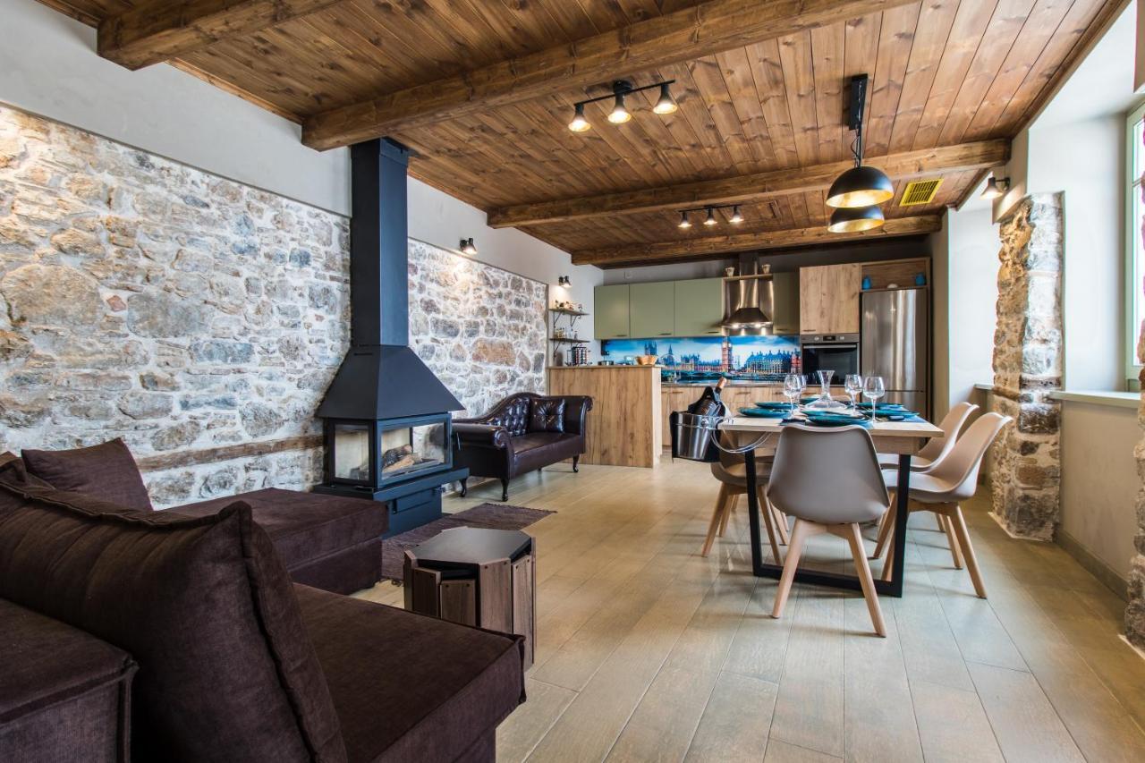 纳夫普利翁Iole Boutique House公寓 外观 照片